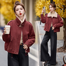 批发实拍羊羔毛领加绒工装<b class='q'>牛仔</b>外套冬季新款小个子宽松休闲派克棉服