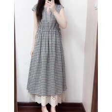 批发法式小众经典款黑白格子连衣裙女2026夏季时髦复古无袖<b class='q'>衬衫</b>中长裙