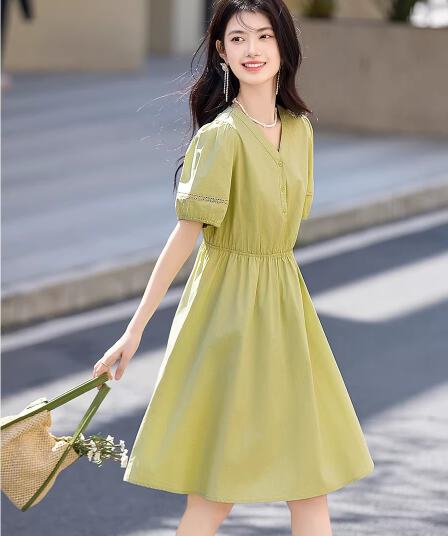 순면 얇은 스타일 V넥 여성 드레스 여름 2026 새로운 작은 키 캐주얼 품격 슬림해 보이는 차 휴식 치마