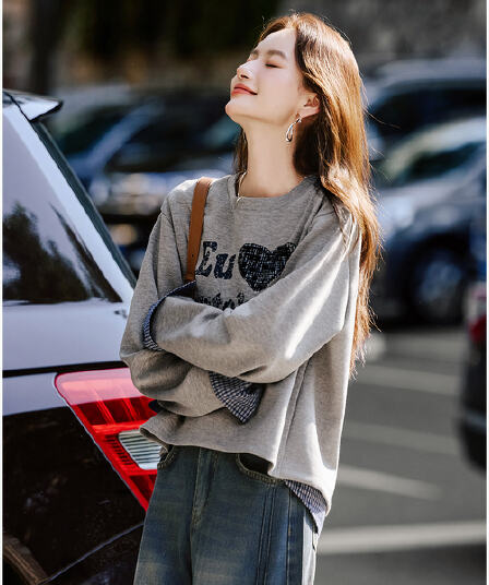 느긋한 바람 개성 패치워크 커프스 알파벳 프린트 후드티 2026 년 봄 가을 새로운 캐주얼 다용도 맨위
