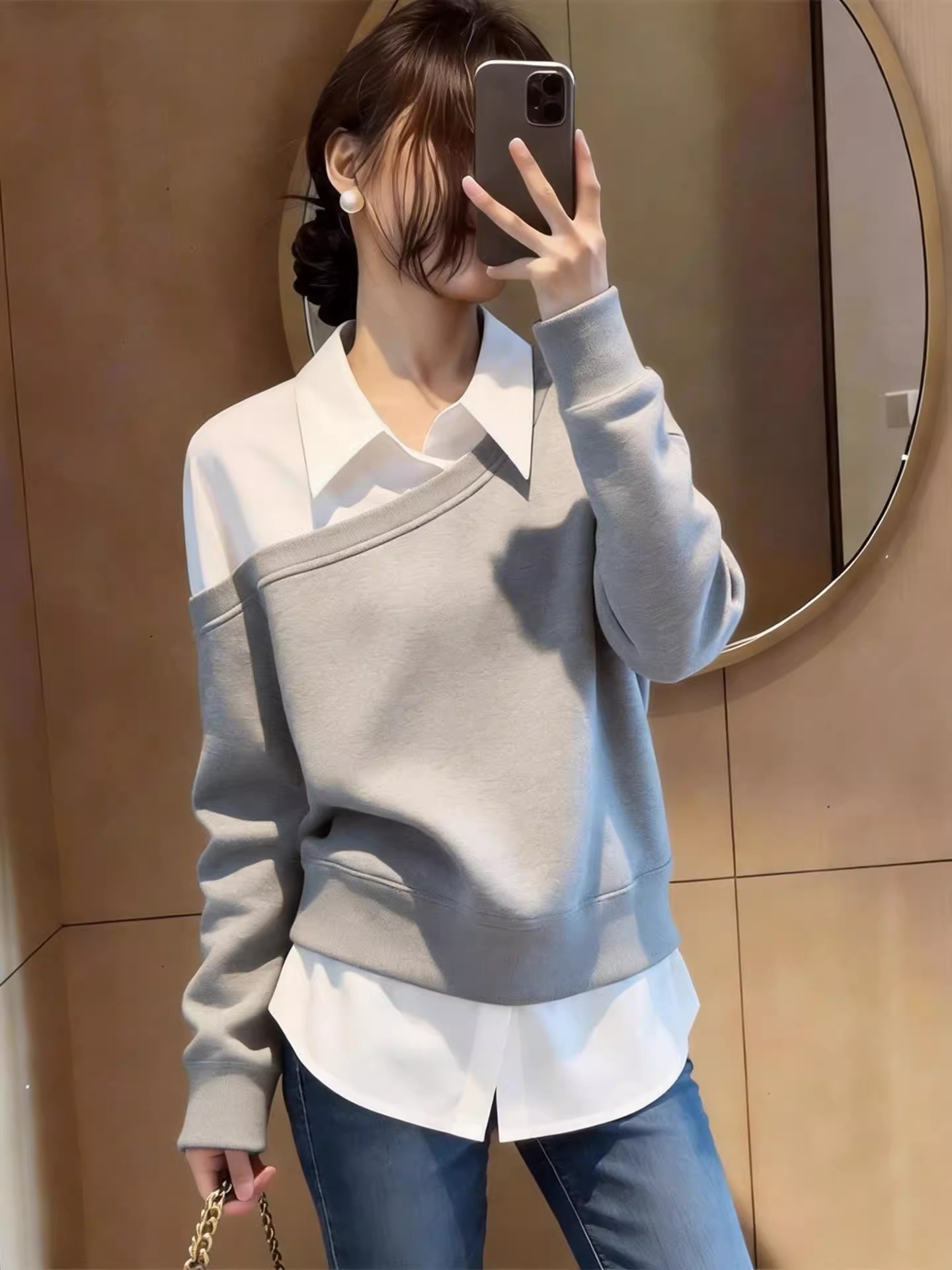 회색 페이크 레이어드 폴로 칼라 패치워크 디자인 센스 루즈핏 긴팔 2026 봄 여성 의류 새로운 다용도 품격 맨위
