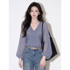批发雾霾蓝v领压褶雪纺衬衫女早秋2026新款ins韩式设计感别致很仙上衣