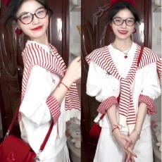 批发早秋穿搭一整套女装韩系纯棉长袖卫衣<b class='q'>条纹</b>披肩高腰半身裙三件套