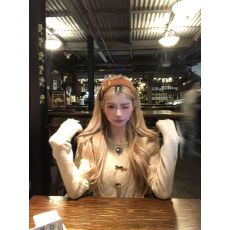 批发韩系高级设计感针织毛衣女冬2025新款<b class='q'>修身</b>气质内搭小斗篷两件套装