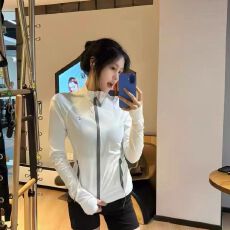 批发白色户外防晒衣<b class='q'>女</b>夏季新款轻薄透气防晒服修身立领运动风薄款外套