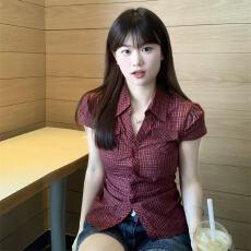 批发美式复古红<b class='q'>格子</b>收腰<b class='q'>衬衫女</b>夏设计感褶皱修身显瘦辣妹气质短袖上衣