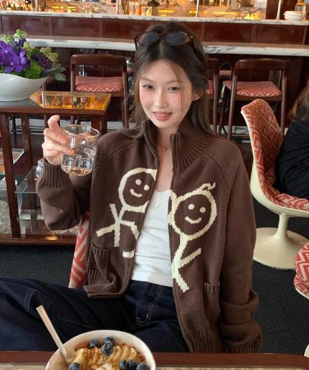 스탠드 칼라 경기 사람들 자카드 지퍼 스웨터 코트