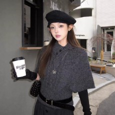 批发韩系复古斜翻领高领<b class='q'>短袖</b>针织毛衣女秋冬内搭慵懒中袖斗篷叠穿上衣
