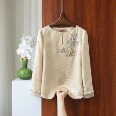 批发2026新中式重工精致百搭遮肉显瘦上衣香槟杏色提花<b class='q'>衬衫</b>