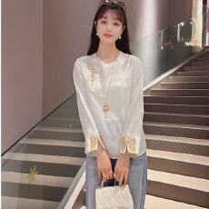 批发2026新中式提花上衣女款新款金绣盘扣设计感复古国风显瘦<b class='q'>衬衫</b>