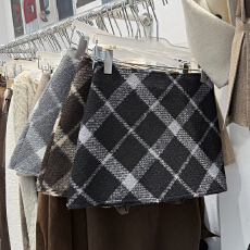 批发<b class='q'>秋</b>冬新款 复古格子毛呢半身裙