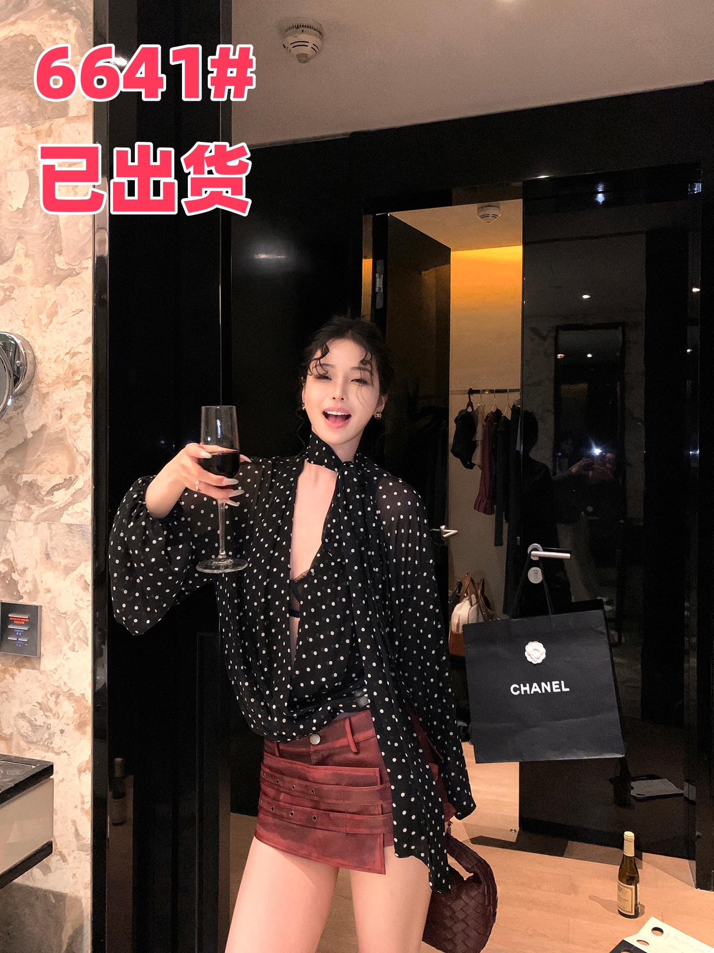 빛 요리 한 바람 검정색 도트 무늬 레이스업 쉬폰 블라우스 루즈핏 느긋한 V넥 긴팔 셔츠 명문 여성 바람 분위기 센스 착용 가져 가라.