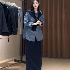 批发韩系学院风风格穿搭一整套女2026春秋中长款<b class='q'>半身裙</b>披肩衬衫套装