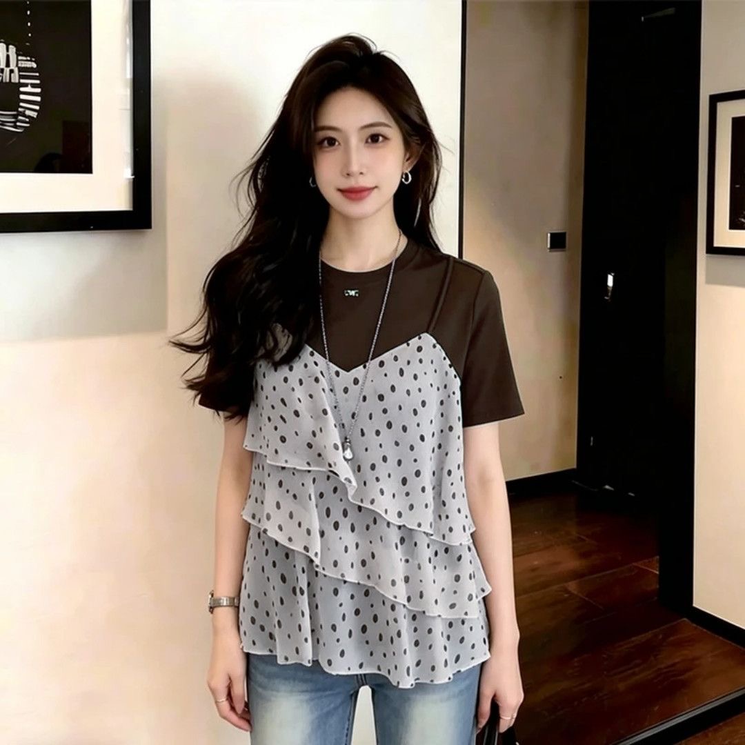 2026 페이크 레이어드 도트 무늬 배색 미니멀리즘 반팔 셔츠 여름 새로운 고급 고유 한 잘 생긴 아름다운 외국 가스 맨위
