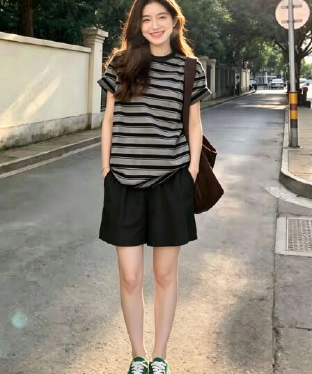 지방 mm 폭발 아메리칸 레트로 표지 배 배색 스트라이프 반팔 티셔츠 검정색 반바지 작은 대중 캐주얼 루즈핏
