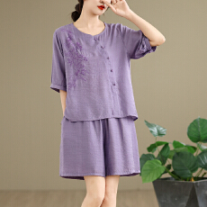 批发实拍2026夏季套装女时尚<b class='q'>大码</b>胖MM女装宽松刺绣上衣休闲短裤两件套