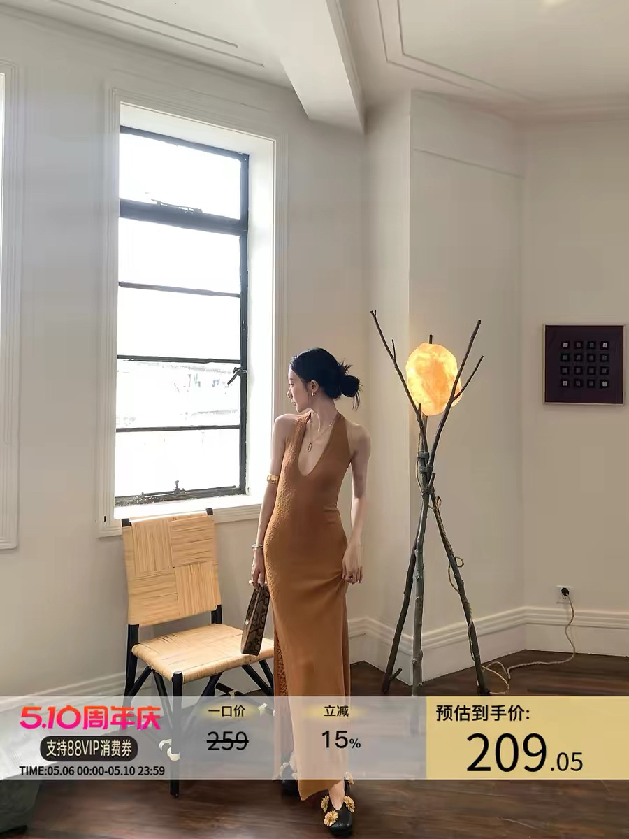 지구 Ouyang 깊은 V 넥 행침 목 슬립 여성 드레스 여름 핫걸 허리 수축 몸매 가꾸기 슬림해 보이는 롱 코트 치마