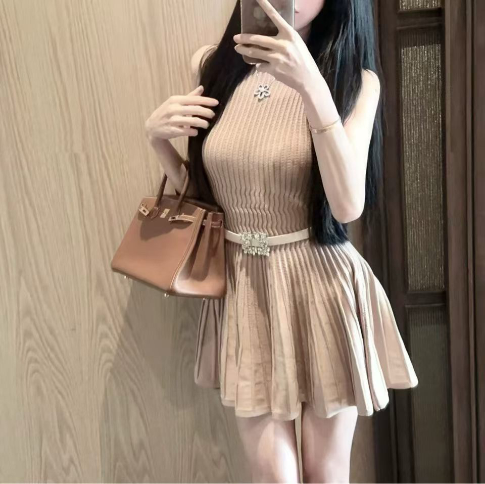 lxyg 프랑스식 미니멀리즘 감기 품격 플리츠 여성 드레스 구덩이 기사 꼬집기 허리 슬림해 보이는 작은 키 민소매 니트 원피스