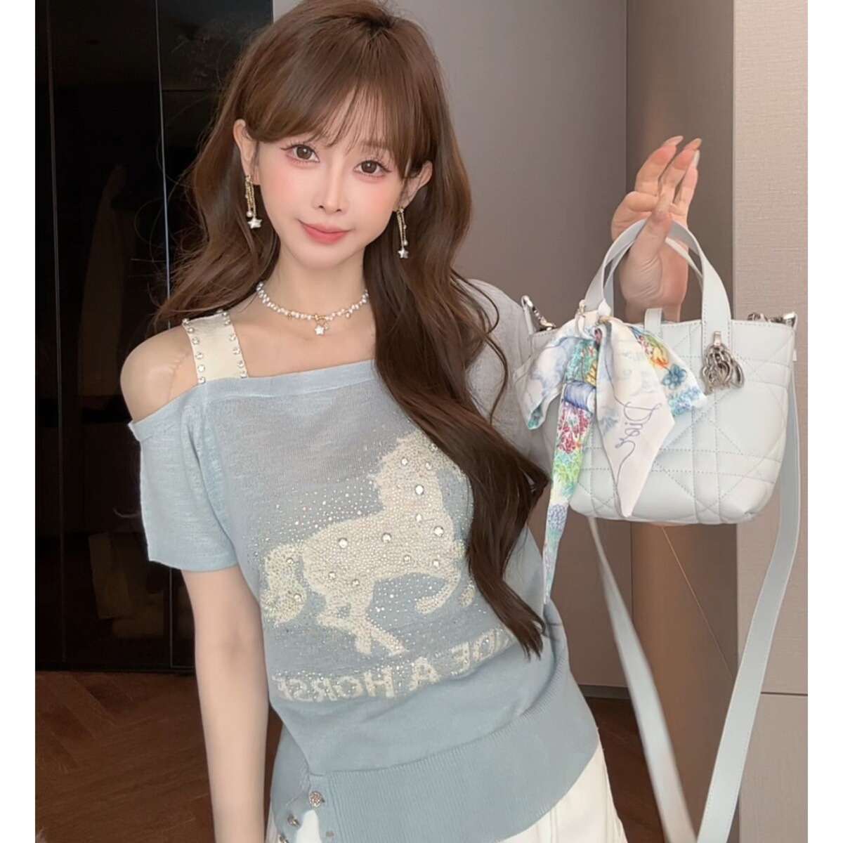 수영하다 사슴 사슴 블루 좋은 주간 실크 배색 무거운 작업 핫픽스 작은 말 비스듬한 어깨 반팔 티셔츠 여성 여름 몸매 가꾸기 슬림해 보이는 맨위