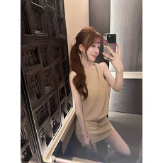 批发M900挂脖<b class='q'>连衣裙</b>女2026夏季新款收腰显瘦辣妹包臀气质短款一步裙