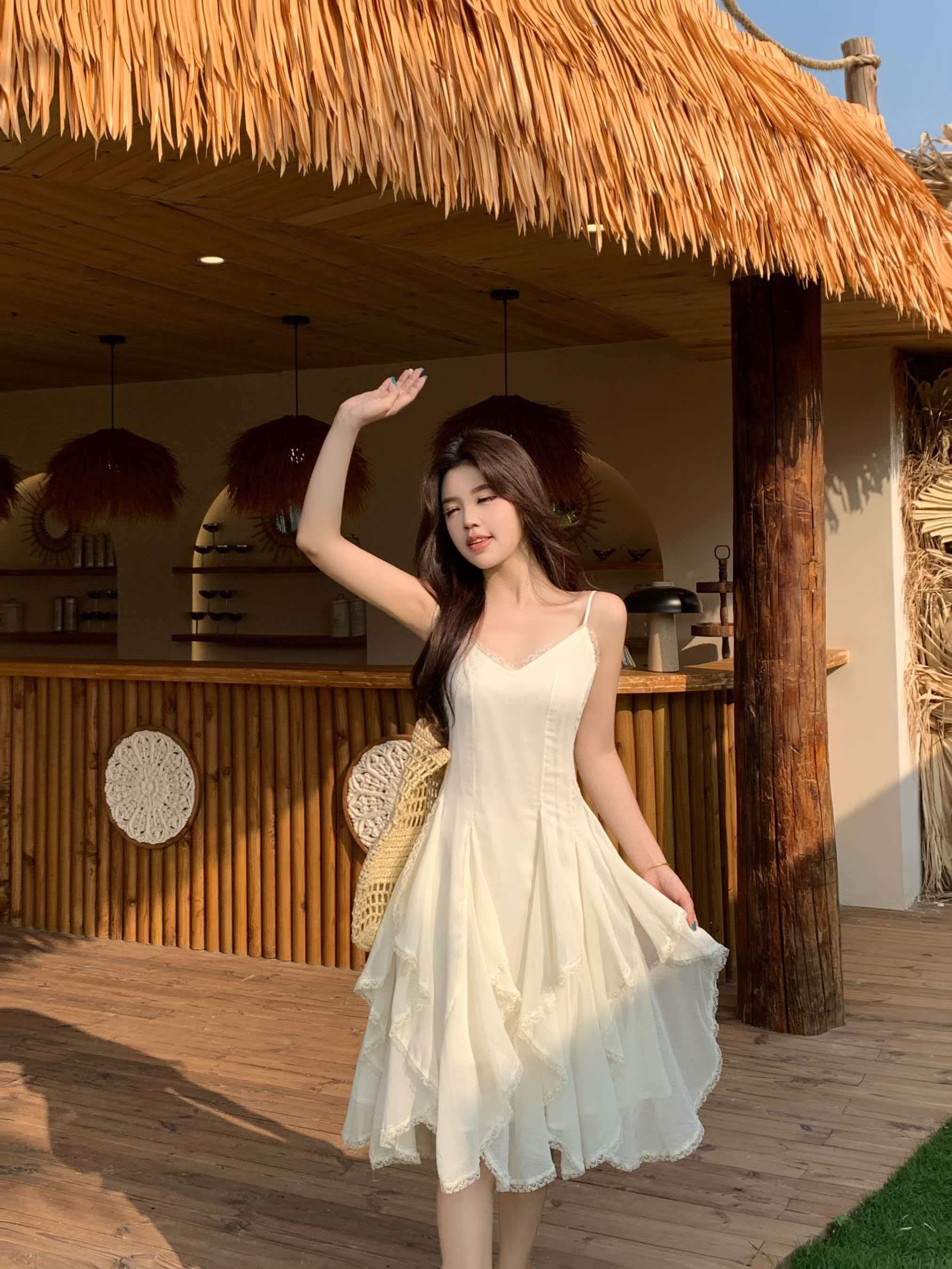 실사 빅 사이즈 레이스 패치워크 디자인 센스 Tulle 레이스 슬립 여성 드레스 봄 몸매 가꾸기 민소매 치마