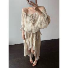 批发新款一字肩豹纹印花雪纺<b class='q'>连衣裙</b>女法式温柔风不规则<b class='q'>荷叶边</b>度假长裙