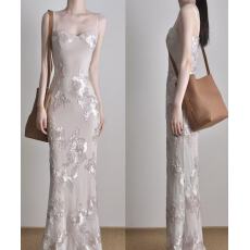 批发法式高级感轻奢生日晚礼服裙网纱<b class='q'>长裙</b>包臀修身<b class='q'>吊带</b>连衣裙女