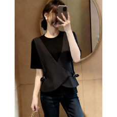 批发<b class='q'>韩版</b>设计感拼接撞色假两件上衣女夏季大码胖妹妹休闲时尚气质T恤