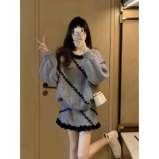 批发灰色针织套装女2026年新款初冬小个子穿搭花边领上衣半身裙两件套