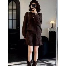 批发慵懒风麻花毛衣短裤<b class='q'>两件套装</b>女冬季宽松高级感韩系一整套深冬穿搭