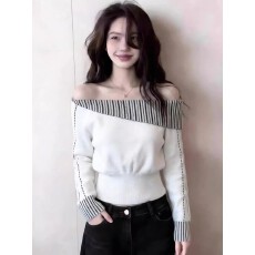 批发美式复古白色假两件斜肩<b class='q'>套头卫衣</b><b class='q'>女</b>春秋季设计感短款露肩无帽上衣