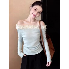 批发一字领蓝色花朵露肩长袖<b class='q'>t</b><b class='q'>恤</b>打底衫女早春修身内搭设计感短款上衣