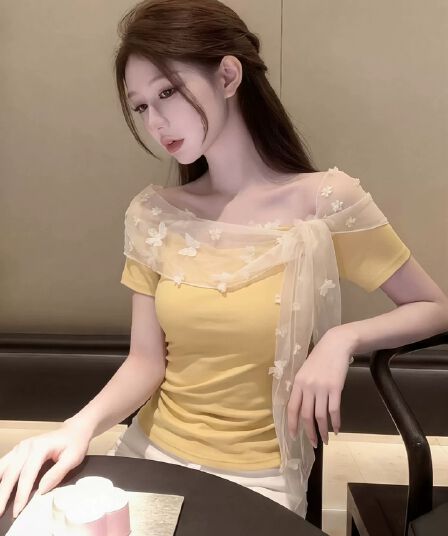 황색 오프숄더 레이스 조각 맨위 여성 여름 튀김 거리 고유 한 아름다운 자이언트 잘 생긴 ~ 중 반팔 긍정적 인 어깨 티셔츠