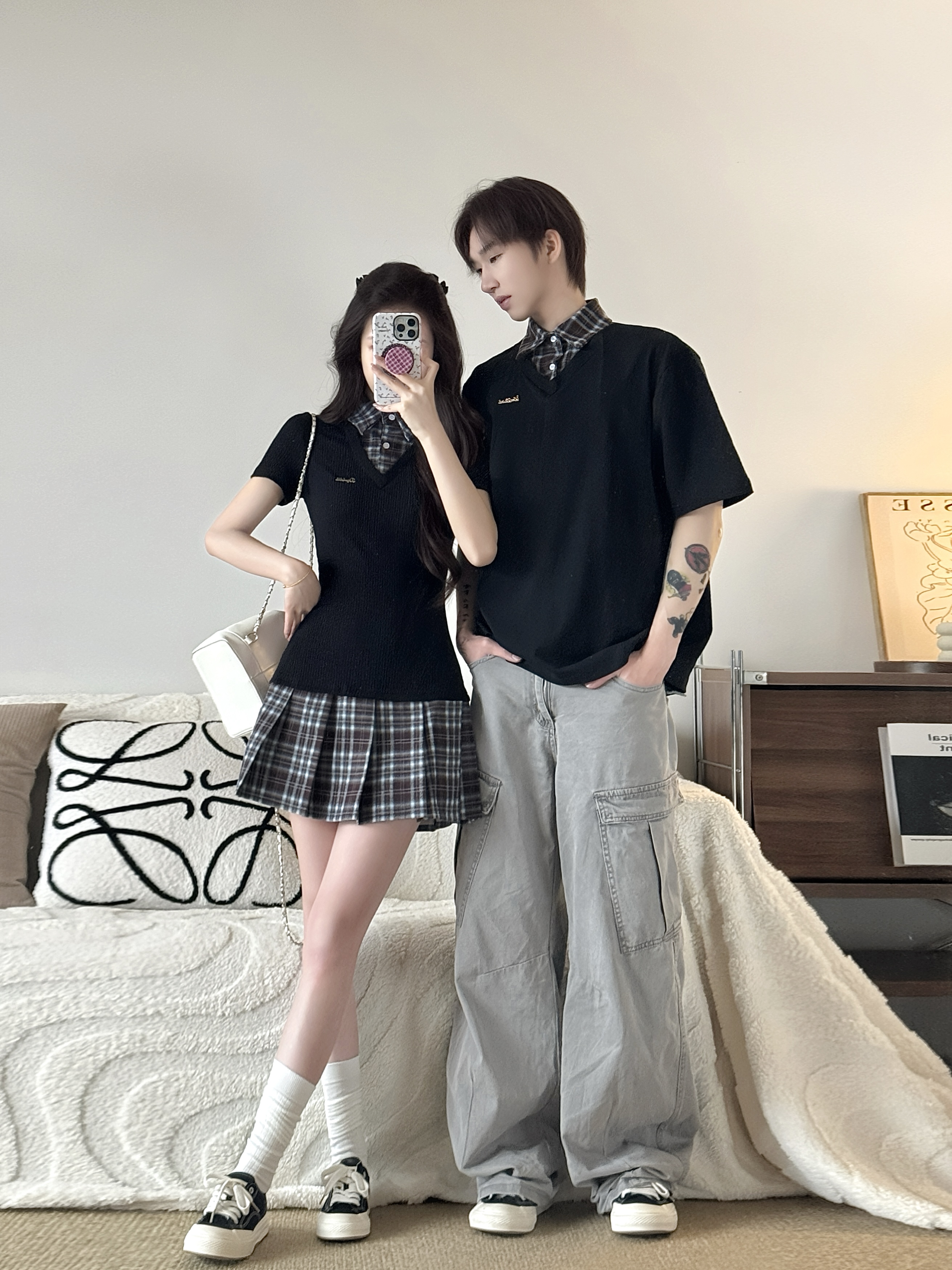 실사 학원 스타일 POLO 칼라 반팔 여성 드레스 여름 허리 수축 슬림해 보이는 플리츠 짧은 치마 커플룩