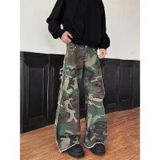 批发复古迷彩破洞工装裤男款美式拼接多口袋高街vibe风阔腿裤宽松直筒