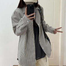 批发新款时尚条纹内搭长袖<b class='q'>衬衫</b>情侣春夏设计感小众学生<b class='q'>衬衣</b>男女上衣