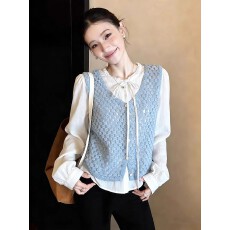 批发蓝色镂空针织勾花<b class='q'>马甲</b>喇叭袖衬衣衬衫女2026早春季小香风减龄上衣