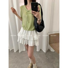 批发短袖女2026新款夏季小个子简约休闲V领针织<b class='q'>短款</b>t恤上衣女装