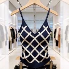 批发独特别致蓝色格纹吊带上衣女装时尚<b class='q'>夏</b>季内搭外穿气质名媛背心小衫