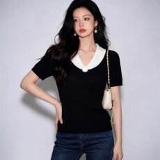 批发2026夏季新款<b class='q'>时尚</b>气质黑色翻领短袖针织衫女撞色设计上衣内搭