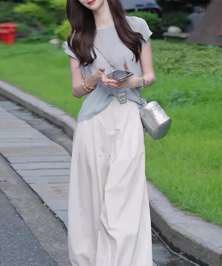 2026 여름 폭발 투피스 세트 한 부서 작은 대중 느슨함 센스 이후 트임 맨위 랜턴 와이드 레그 팬츠 슬림해 보이는 세트