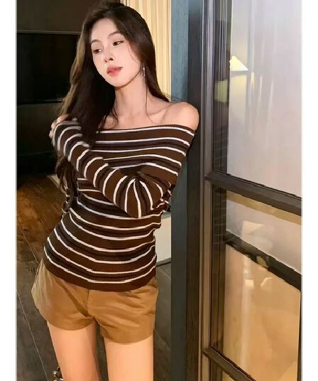 가을 겨울 품격 배색 스트라이프 한 단어 오프숄더 다용도 니트 스웨터 작은 셔츠 긴팔 슬림해 보이는 맨위