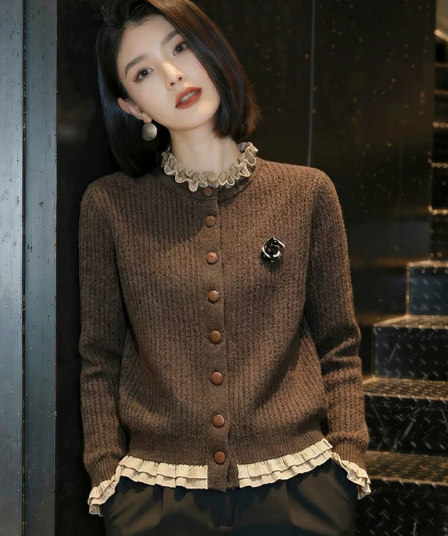 커피 색상 프릴 오픈 가디건 스웨터 여자 가을 겨울 새로운 고급 센스 외국 가스 슬림해 보이는 인사이드 가져 가라. 연령 감소 니트 스웨터 맨위