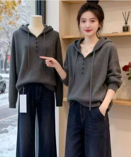 여성 의류 가을 겨울철 느긋한 바람 한 부서 작은 대중 후드 디자인 센스 슬림해 보이는 다용도 긴팔 니트 스웨터