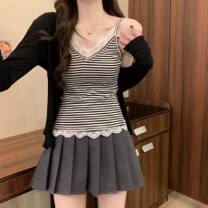 批发实拍实价 <b class='q'>韩版</b>纯色百搭气质开衫＋蕾丝拼接V领背心吊带纯欲上衣