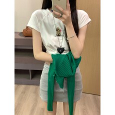 批发实拍实价 设计感印花小狗短袖外搭韩系显白<b class='q'>修身</b>针织开衫两件套