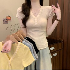 批发实拍实价 夏季新款纯欲V领褶皱修身收腰正肩小个子百搭薄款<b class='q'>针织衫</b>