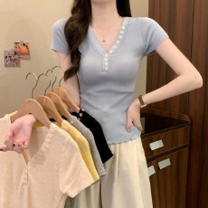 批发实拍实价 夏季新款纯欲V领褶皱修身收腰正肩小个子百搭薄款<b class='q'>针织衫</b>