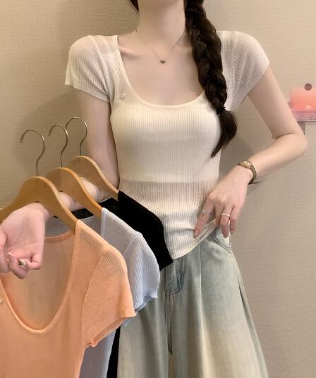 실사 정가 여름 새로운 한국 스타일 품격 u 칼라 몸매 가꾸기 슬림해 보이는 다용도 패션 주간 실크 반팔 니트 맨위