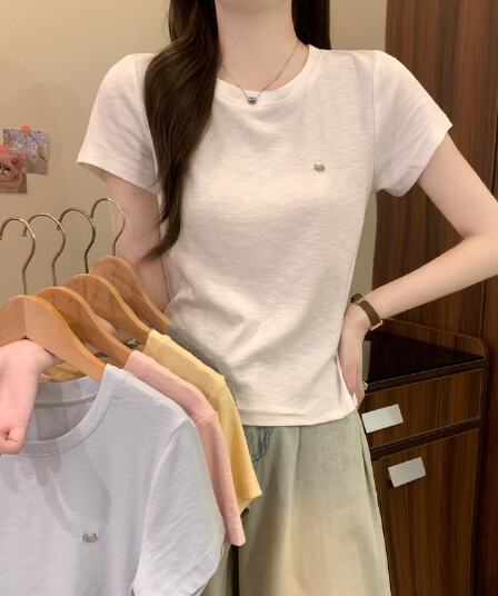 실사 정가 여름 새로운 한 부서 라운드 넥 긍정적 인 어깨 디자인 센스 작은 대중 캐주얼 다용도 단색 반팔 맨위